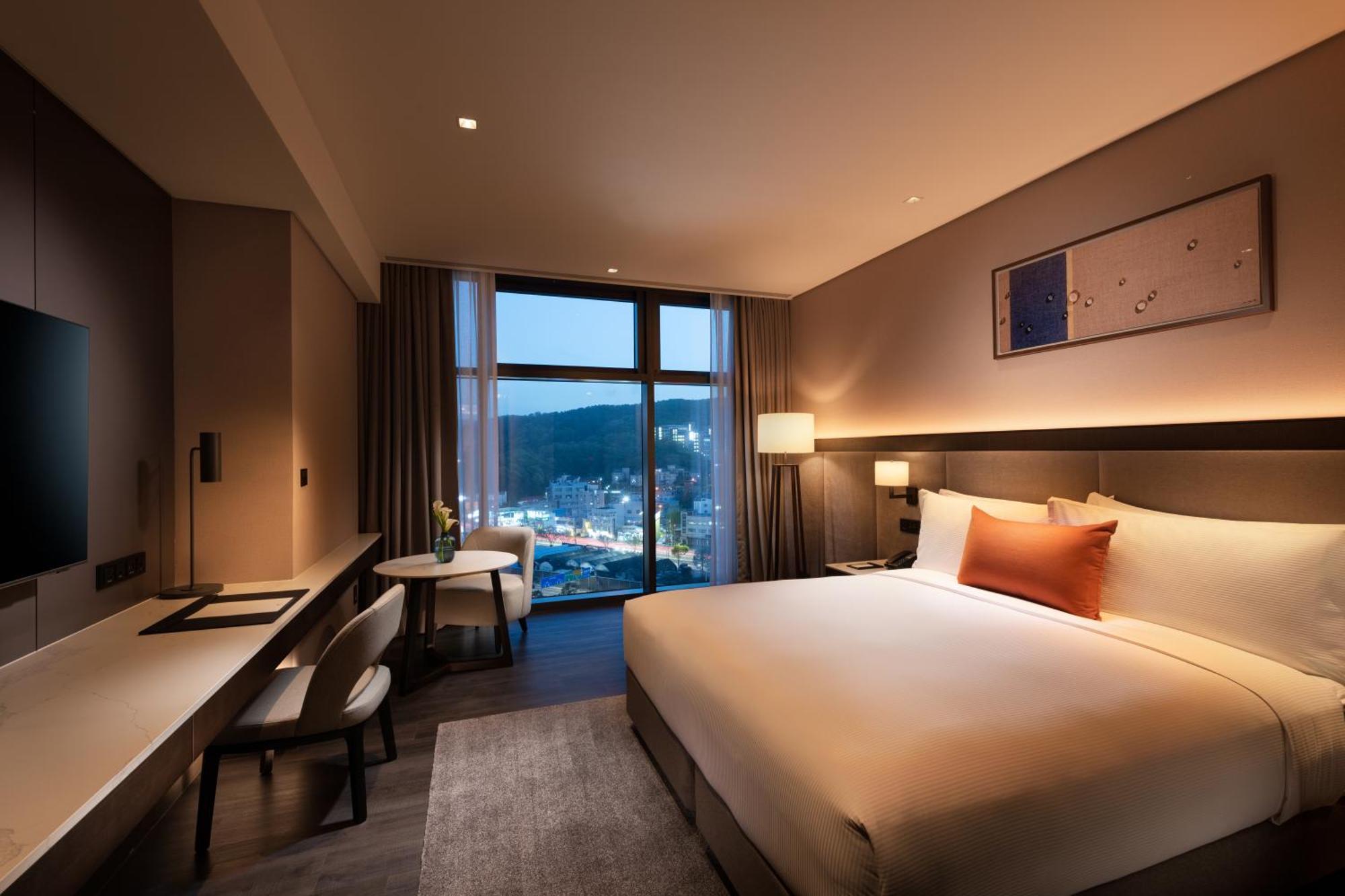Doubletree By Hilton Seoul Pangyo Otel Seongnam Dış mekan fotoğraf